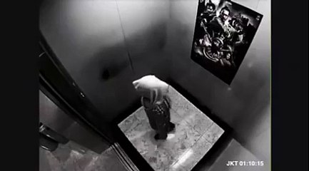 Woman Fights Off Two Men in Elevator