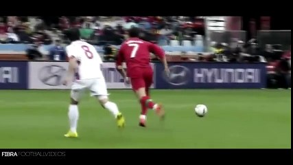 Fastest Football Runs ● CR7 - Messi - Valencia - Robben - Bale _ HD