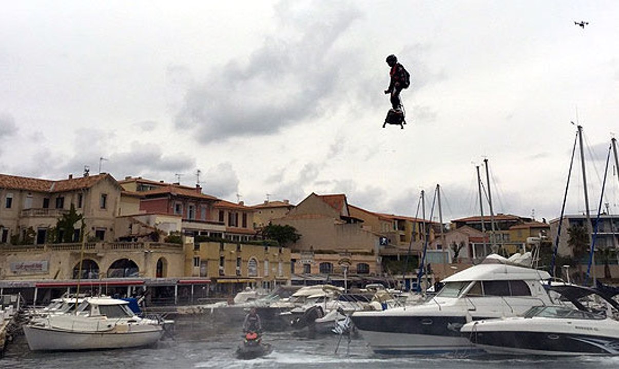 Record du monde avec un flyboard