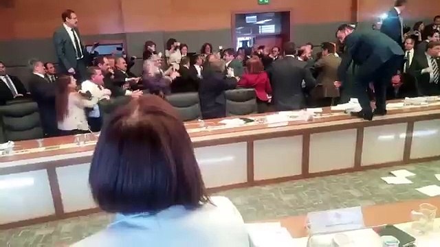 Meclis'teki kavganın yeni görüntüsü ortaya çıktı