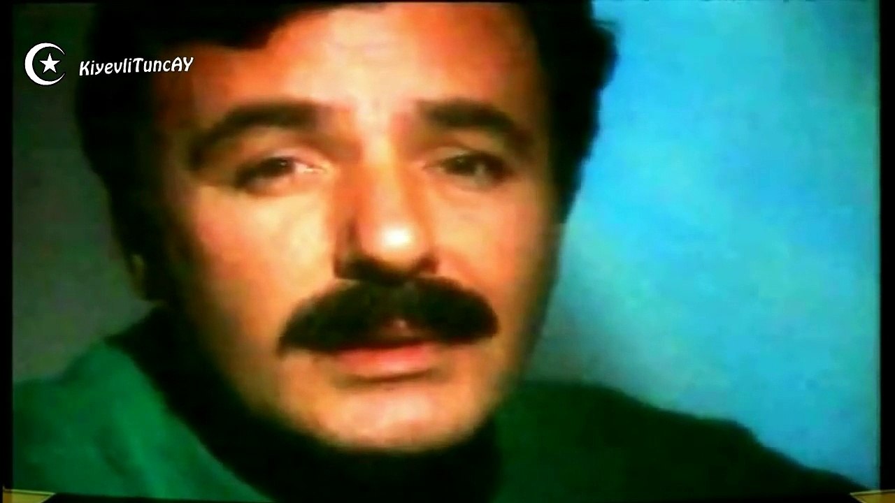 Ferdi Tayfur Bana Sor (Orjinal Klip) Dailymotion Video