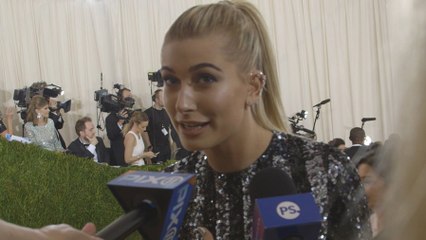 Model Hailey Baldwin Is All About Secretly Taking Selfies at the Met Gala