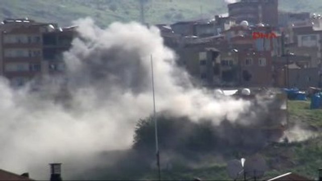 Şırnak'ta Patlama ve Silah Sesleri Yükseliyor