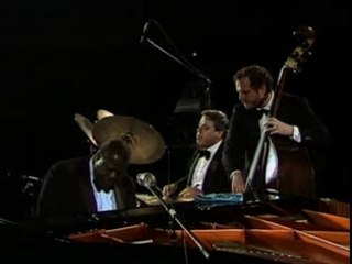 Oscar Peterson Trio  - My Foolish Heart / Perdido
