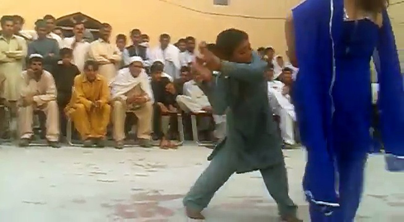 Bannu Mandew Shadi Program