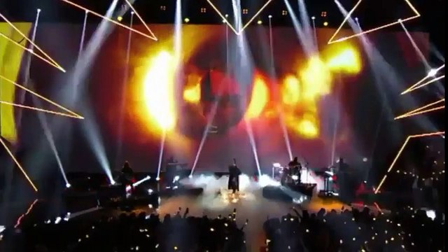 Ariana Grande - Dangerous Woman (Live at Radio Disney Music Awards 2016)