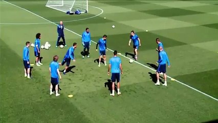 Cristiano Ronaldo le mete caña a James Rodríguez y le pide más intensidad