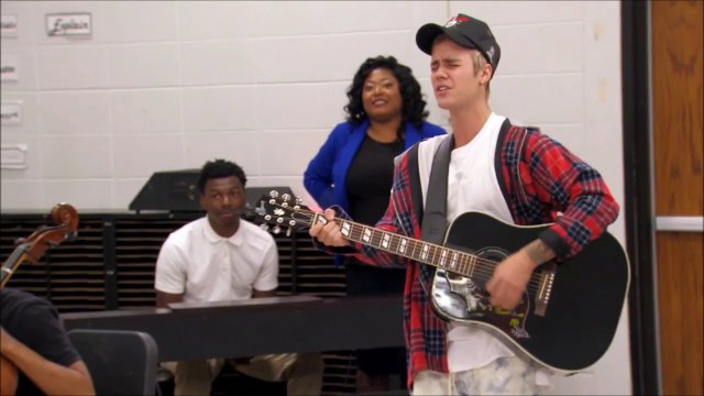 Justin Bieber Love Yourself at the 2016 Radio Disney Music Awards