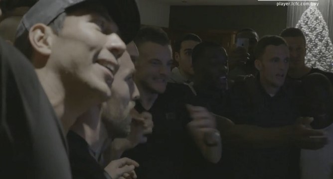 L'explosion de joie des joueurs de Leicester après le titre de Champion d'Angleterre
