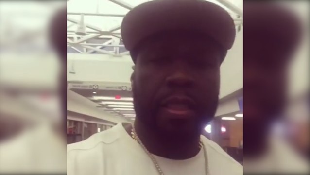Le rappeur 50 Cent harcèle un agent de nettoyage d'un aéroport