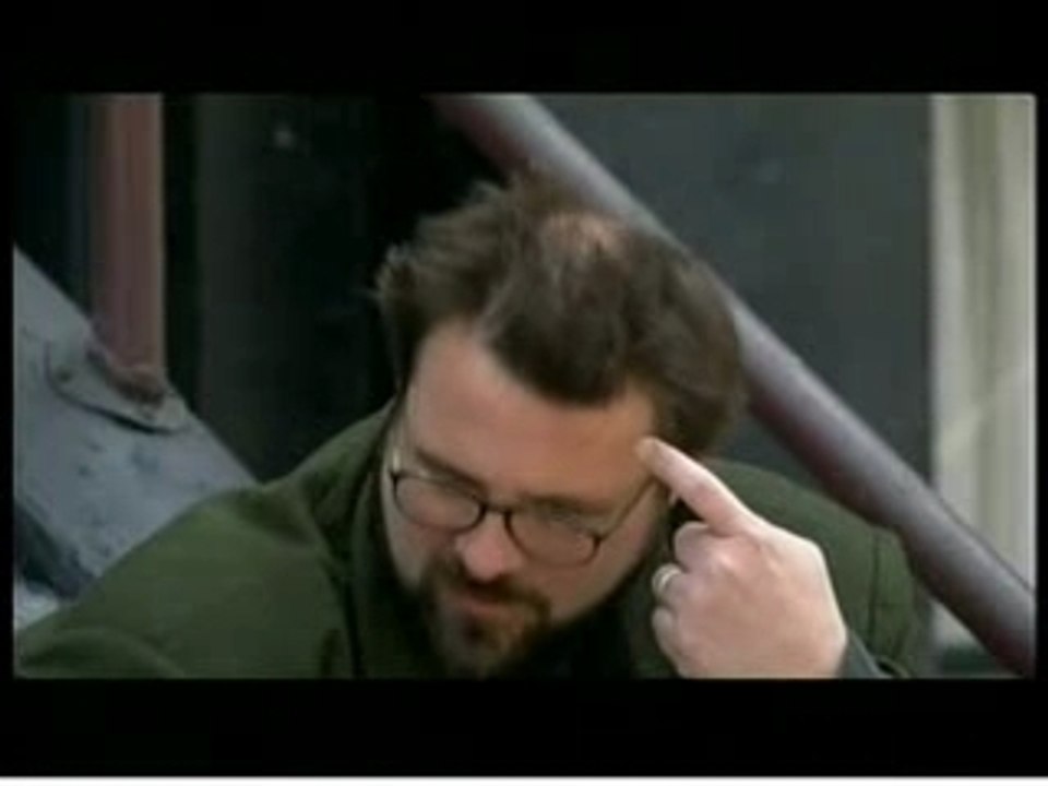 Kevin Smith interviews Bruce Willis