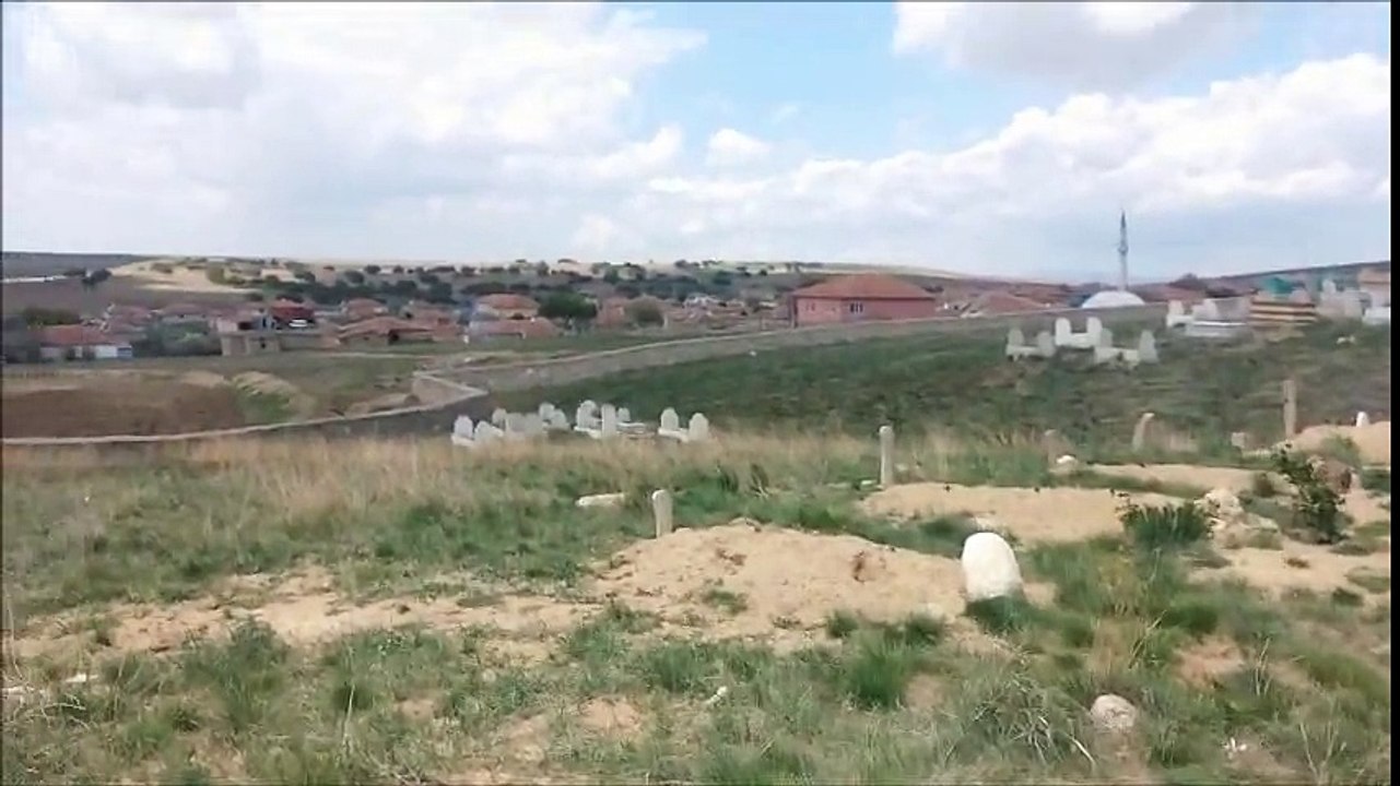 Zekere-Mezarlık-2016