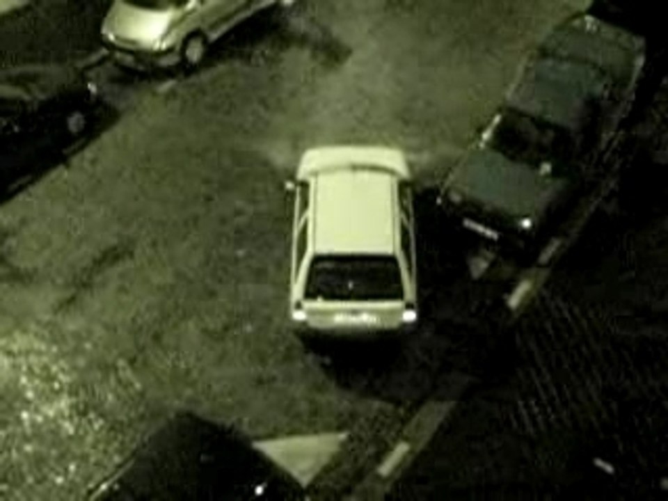 une blonde au volant !!