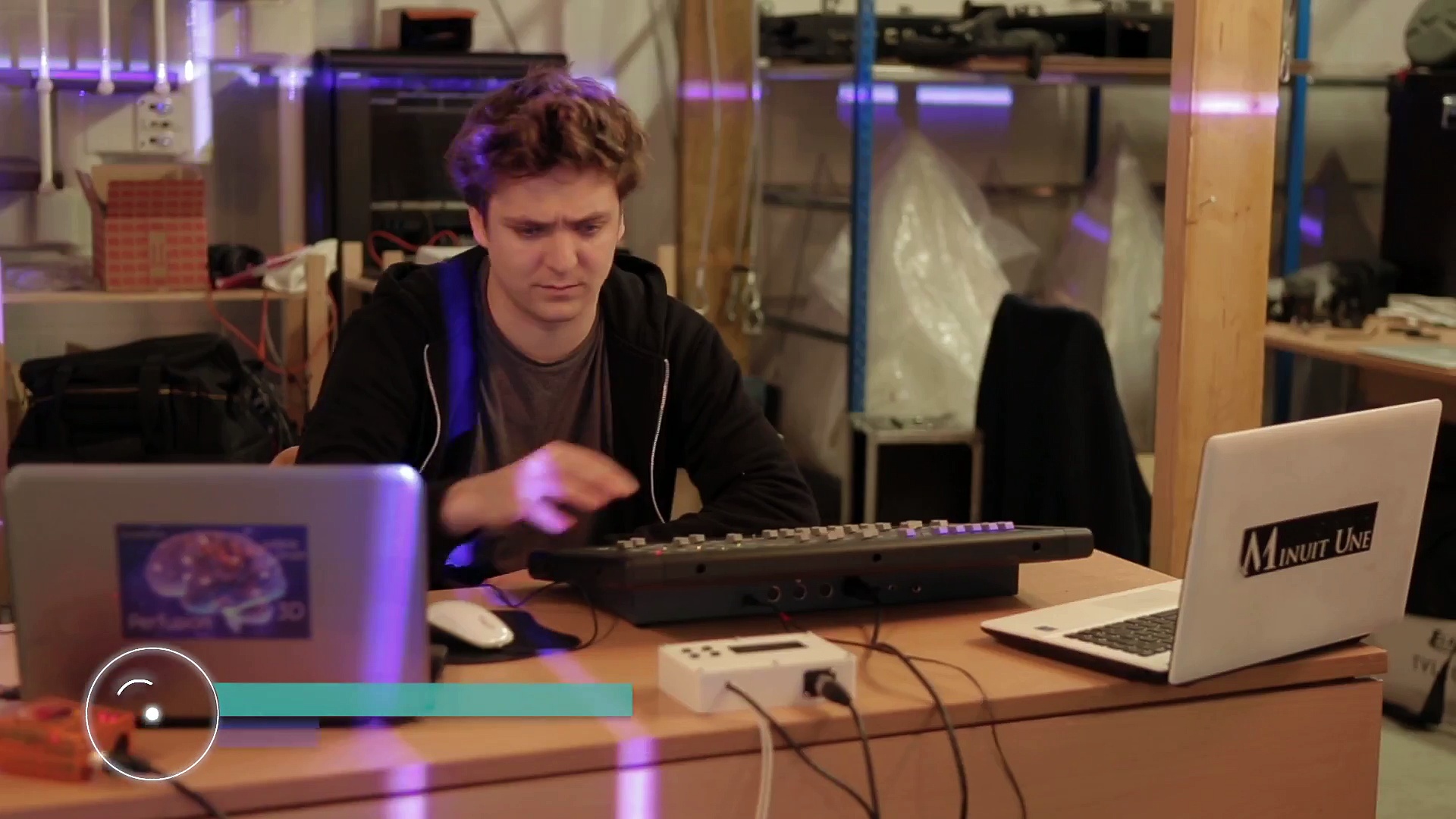 Melomind: ultimate relaxation headset