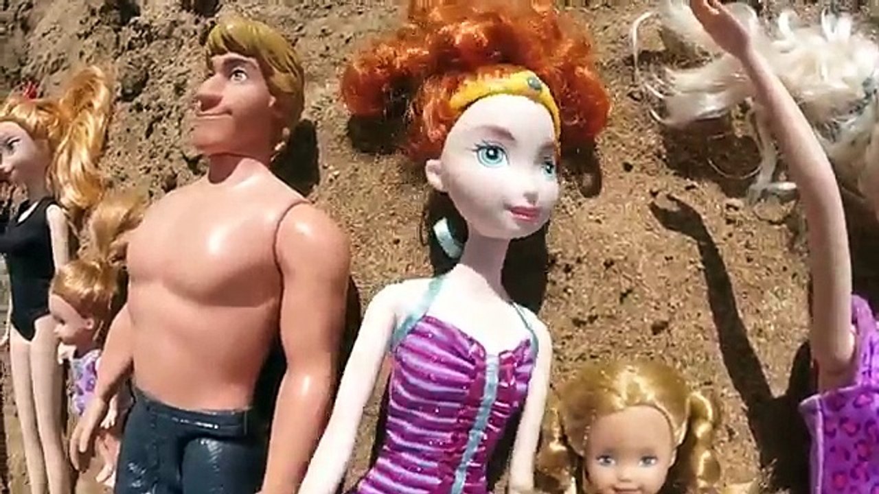 DisneyCarToys Frozen Elsa & Spiderman Ride Barbie Glam Boat