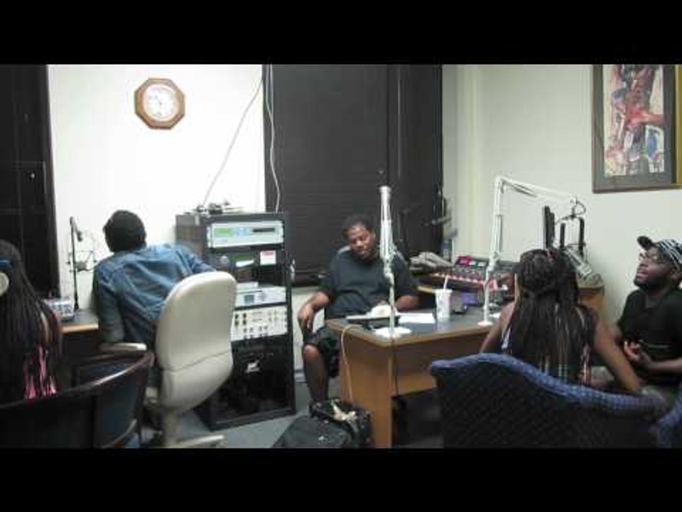 Radio drop for Earl Bynum