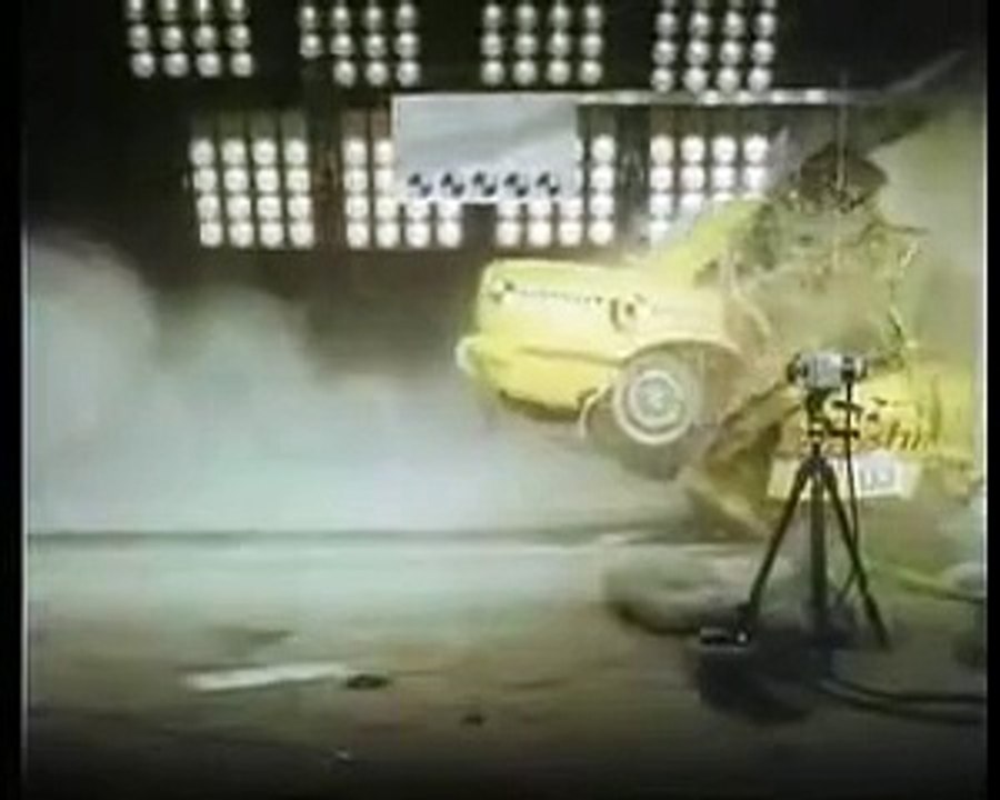 Holden Commodore - Çarpışma Testi