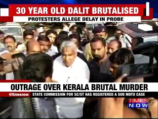 Kerala CM Oommen Chandy Meets Rape Victim's Mother