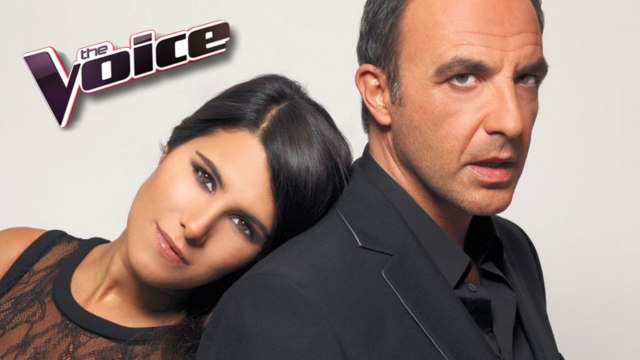 #TheVoice : Nikos Aliagas s'énerve contre Karine Ferri