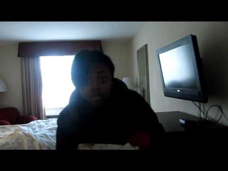 Livre' in nasty hotel