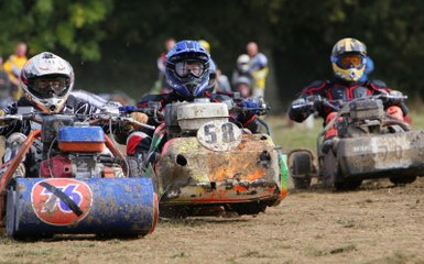 Petrol Lawnmower - Lawnmower man Racing Battle 2016