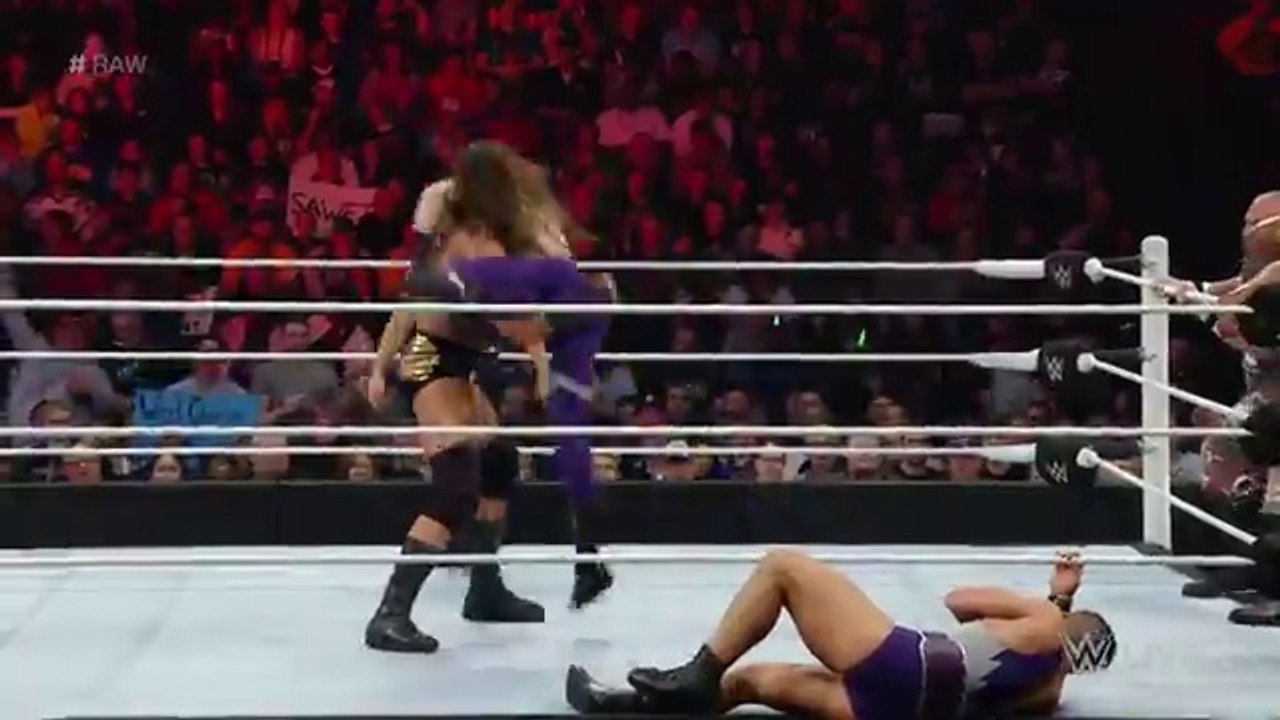 The New Day & Colin Cassady vs. The Vaudevillains & The Dudley Boyz- Raw, May 2, 2016