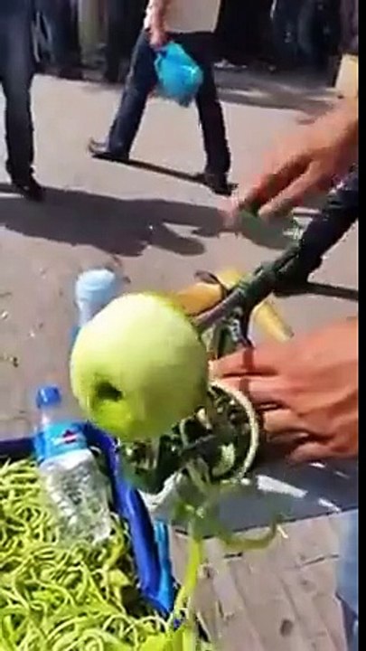 Amazing Apple Peeler & Cutting Gadget-Funny Videos-Whatsapp Videos-Prank Videos-Funny Vines-Viral Video-Funny Fails-Funny Compilations-Just For Laughs