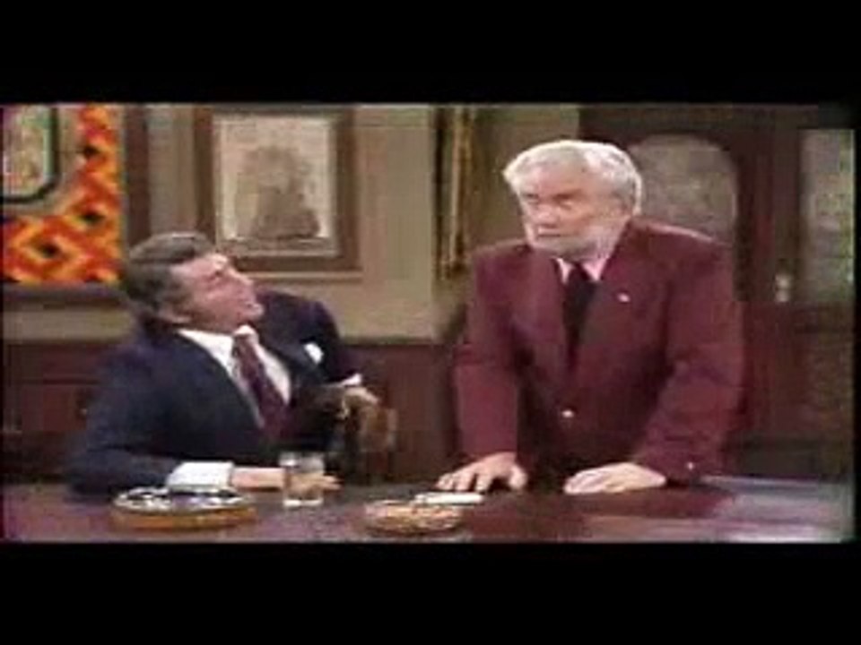 Drunk Airline Pilot (Dean Martin & Foster Brooks) : )
