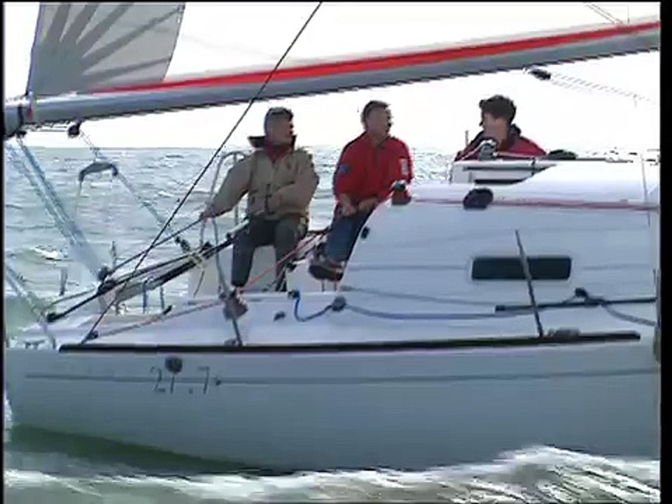 First 27.7 by Beneteau