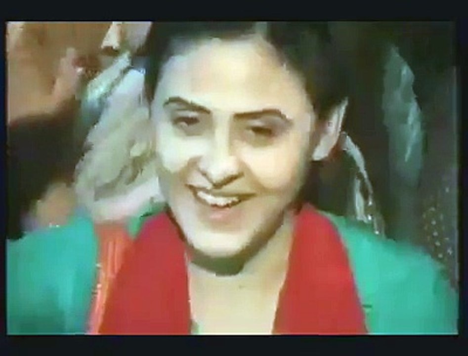 imran khan girlfriend dance