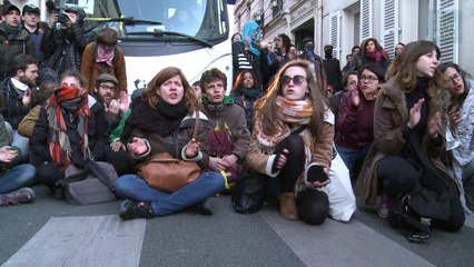 Download Video: Évacuation du lycée Jean Jaurès occupé par des migrants