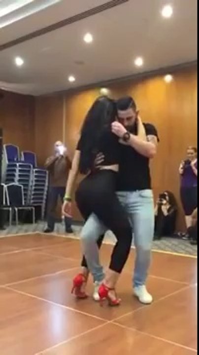 Amazing Dance _ Chemistry
