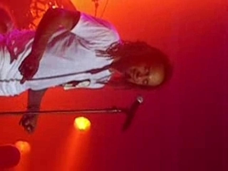 Redemption song yannick noah concert paris