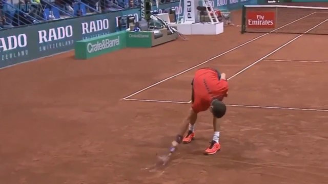 Grigor Dimitrov explose 3 raquettes en plein match