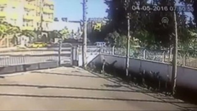 Roket Mermisinin Düşme Anı Güvenlik Kamerasına Yansıdı