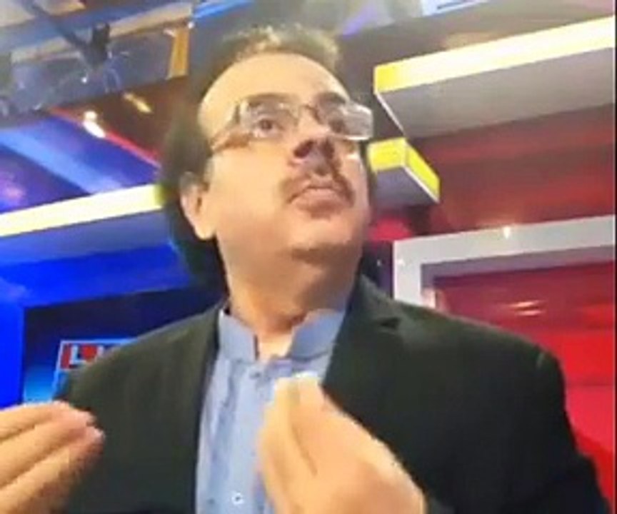 Nawaz Sharif Wasted 8 Billion Rupees on His Media Publicity - Dr. Shahid Masood