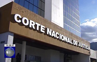 Sentenciados a dos policías a ocho meses y cuatro días en caso venta de pase