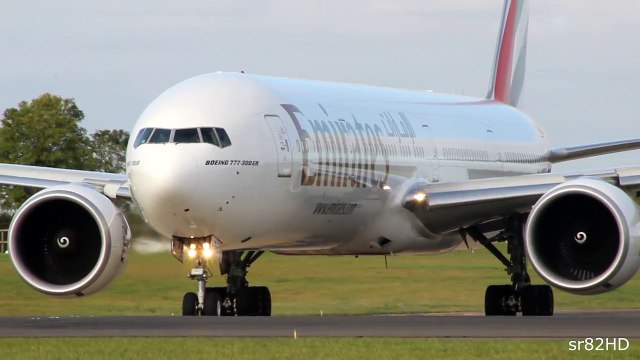 Emirates Boeing 777 300ER Close Up Landing & Takeoff at Dublin Airport