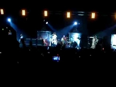 bilbao bbk live 2007 red hot chili peppers intro !!!!!