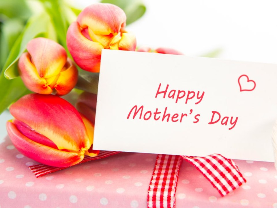 Mother's Day Guide: 5 Personalized Gift Ideas