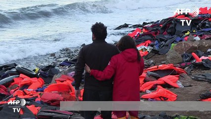 Doctors unable to resuscitate migrant, brought to tears