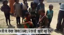 bundelkhand, draught, people, happy, water, borewell, hand pump, lalitpur, jhansi news, latest news in hindi, uttar prad