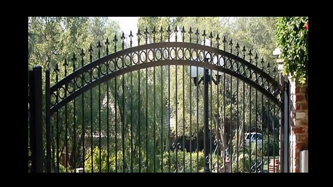 Residential and Commercial Iron Fencing