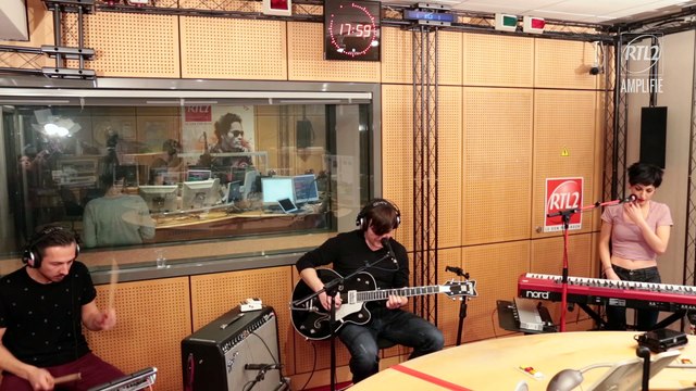 Superbus - Butterfly en Session Très Très Privée