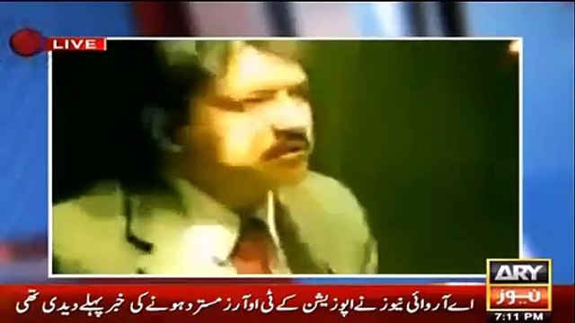 Sami Ibraheem plays old clip of Hamid Mir where he reveals how he was treated by Nawaz Shareef. A Blast from the past