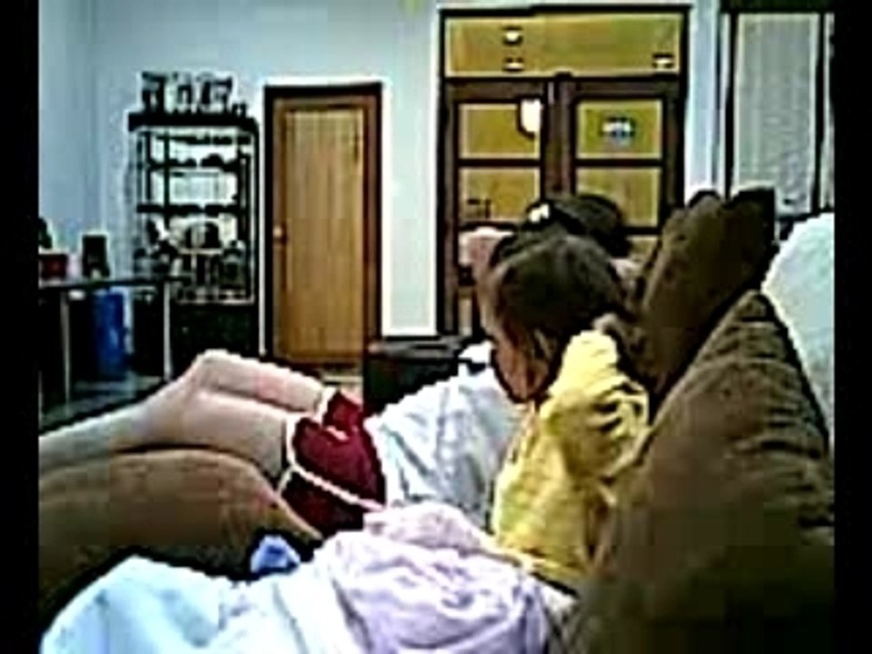 Momi Sit Up