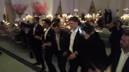 Sosyal medya Mario Gomez'in halayını konuşuyor