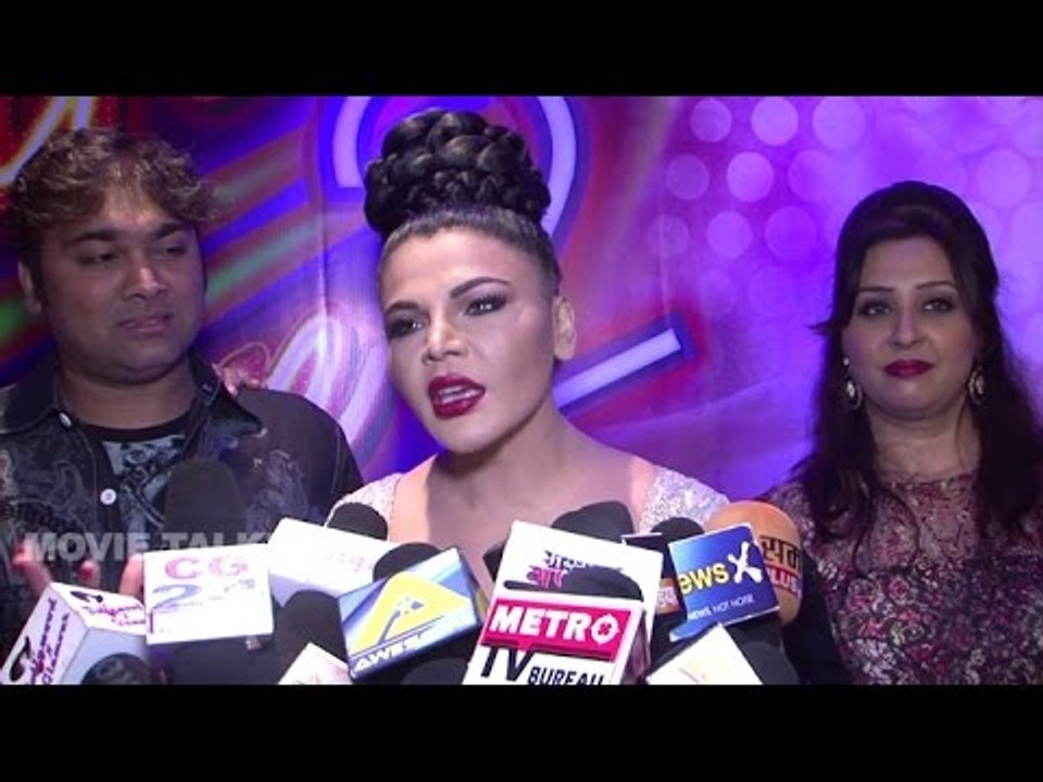 Rakhi Sawant ANGRY As Reporter Calls Her BAR GI...