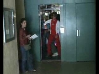 Born to be alive blagouse