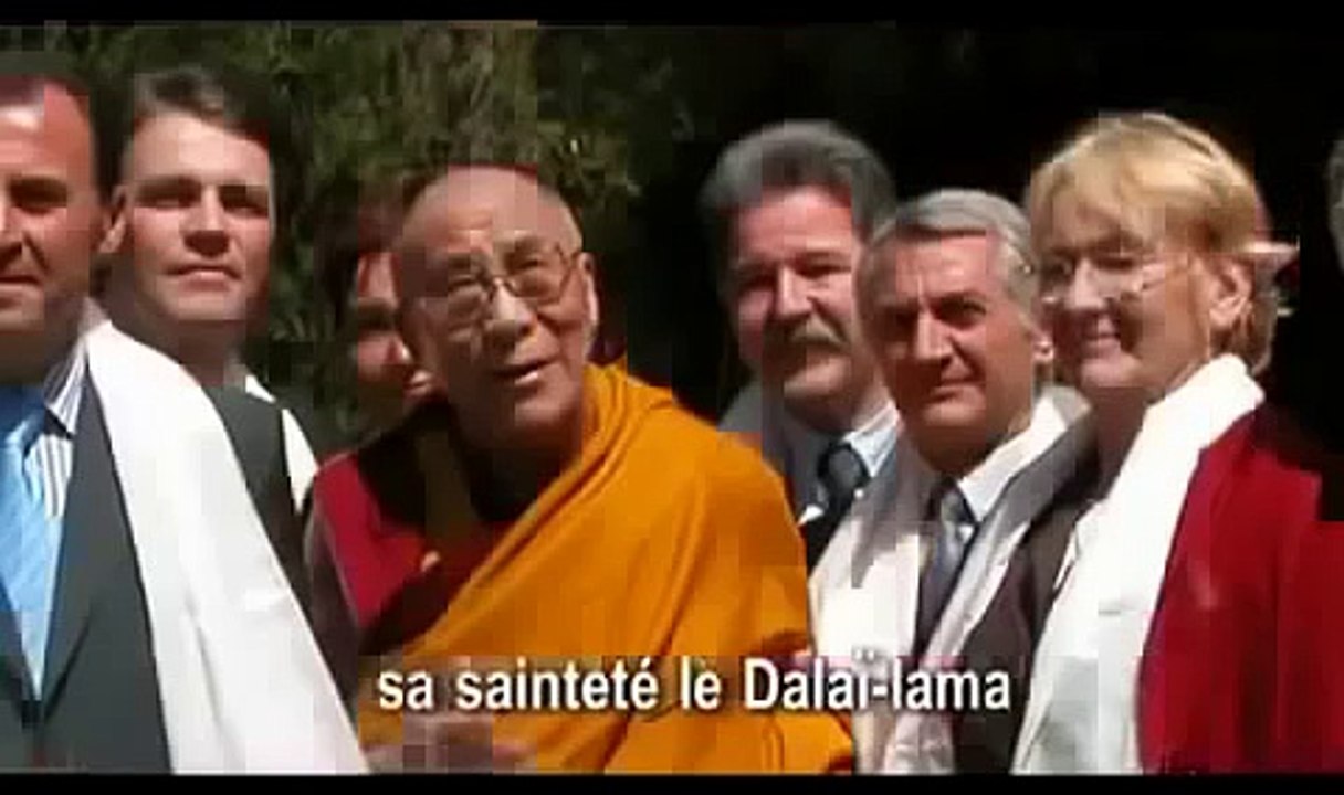 La surprenante Technologie Extraterrestre Qui Maitrise LEspace Documentaire OVNI